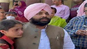 पंजाबः नंगल Gas Leak मेामले में मौके पर पहुंचे शिक्षा मंत्री बैंस, लोगों से की ये अपील