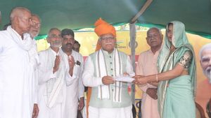हरियाणा: मुख्यमंत्री खट्टर ने की बड़ी घोषणा, महेंद्रगढ़ के सिहमा गांव को दिया उप-तहसील का दर्जा