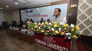 तेलंगाना विश्वविद्यालय कौशल विकास पाठ्यक्रम करेगा शुरू 