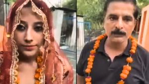 WATCH: बेटे की मौत के बाद ससुर ने रचाया बहू संग ब्याह, जानिये क्या है वायरल वीडियो की सच्चाई