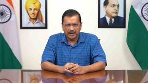 Delhi: कोरोना योद्धाओं के त्याग को कभी नहीं भूलेगी केजरीवाल सरकार