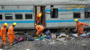 Fact Check: बालासोर हादसे के बाद क्या सच में भागे रेलकर्मी, लोको पायलट की हुई मौत? जानिए हकीकत
