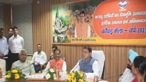 Uttarakhand: सीएम धामी के निर्देश, कांवड़ मेला शुरू होने से पहले व्यवस्थाएं की जाएं दुरस्त