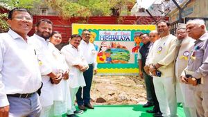  दिल्ली सरकार की शिक्षा और मोहल्ला क्लीनिक की अन्य राज्यों में चर्चा, मेघालय से पहुंचा विधायक दल