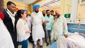 पंजाब: मंत्री कुलदीप धालीवाल ने सिविल अस्पताल अजनाला का किया औचक निरीक्षण, स्वास्थ्य सेवाओं की ली जानकारी 