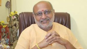 Jharkhand: राज्यपाल सीपी राधाकृष्णन ने चतरा के करमा में ग्रामीणों की सुनी समस्या, दिये कई निर्देश