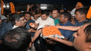 झारखंड में 1200 पुलिसकर्मियों के प्रमोशन का रास्ता साफ, एसोसिएशन ने CM सोरेन से मिलकर जताया आभार