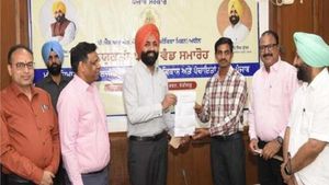 पंजाब: मंत्री लालजीत सिंह भुल्लर ने 134 नए कर्मचारियों को नियुक्ति पत्र सौंपे