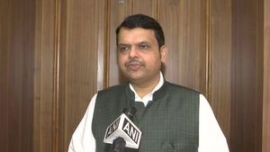 महाराष्ट्रः  देवेंद्र फडणवीस बोले, ‘इंटरफेथ मैरेज से नहीं एतराज, पर लव जिहाद नहीं बर्दाश्त