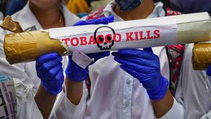 Tobacco Warning: सिगरेट सेहत के लिए हानिकारक है, लेकिन इसका कारोबार क्यों बढ़ रहा है?