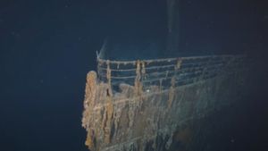 Titanic and Titan: अमीरों का शौक बना टाइटैनिक जहाज का मलबा, देखने के लिए लाखों-करोड़ों खर्च कर देते हैं रईस  