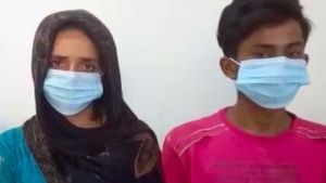 Pubg वाले प्रेमी से मिलने पाकिस्तान से भारत आई महिला के पति का छलका दर्द, किए चौंकाने वाले खुलासे 