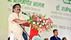 Jharkhand: सीएम हेमंत सोरेन ने भोगनाडीह से किया ई-हॉस्पिटल का शुभारंभ