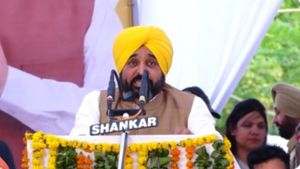 पंजाब: सीएम मान ने मुख्तार अंसारी मामले में पेश किया लेटर, रंधावा और कैप्टन पर किया तीखा हमला