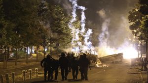 France violence: क्या अभी घूमने के लिए फ्रांस जाना सुरक्षित रहेगा, कौन-कौन शहर जल रहे हैं? जानिए