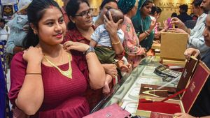 Gold and Silver prices in Maharashtra: महाराष्ट्र में आज क्या है सोने-चांदी का भाव?