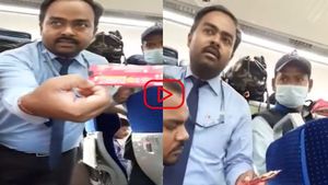 Halal Tea: क्या है हलाल चाय? पैकेजिंग देख यात्री ने खड़ा किया हंगामा, देखें Video