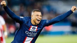सऊदी क्लब अल हिलाल ने Kylian Mbappe को साइन करने के लिए लगाई रिकॉर्ड 332 मिलियन डॉलर की बोली