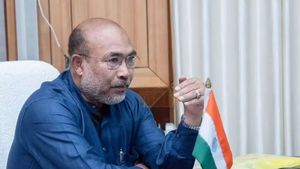 N. Biren Singh: फुटबॉलर से पत्रकार और फिर राजनीति में, जानें कैसे बने बीरेन सिंह मणिपुर के मुख्यमंत्री