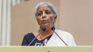 GST को गब्बर सिंह टैक्स कहना शर्मनाक, वास्तव में आम नागरिकों को दी राहत: निर्मला सीतारमण