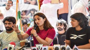 Wrestling News: विनेश फोगाट को NADA से मिला नोटिस, रेसलर से हुई थी ये बड़ी गलती, जानें मामला