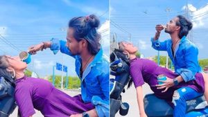 गर्लफ्रेंड के मुंह में चाय डालकर शख्स ने की घिनौनी हरकत, वीडियो देख यूजर बोला- 'मैं अंधा क्यों नहीं'