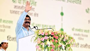CM हेमंत ने केंद्रीय खान एवं कोयला मंत्री को लिखा पत्र, कहा- राज्य की परंपरा और इतिहास को मिले सम्मान