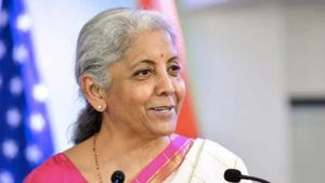 वित्त मंत्री से मिला आंध्र प्रदेश के सरपंचों का प्रतिनिधिमंडल,  8660 करोड़ के घोटाले की जांच की मांग