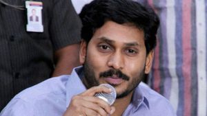 आंध्र प्रदेश के सीएम रेड्डी ने ‘YSR Sunna Vaddi’  योजना के तहत वितरित किए 1354 करोड़ रुपये 