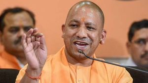 235 करोड़ से यूपी के औद्योगिक क्षेत्रों की सूरत बदलने जा रही योगी सरकार, जानिए क्या मिलेंगी सुविधाएं