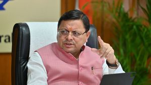 उत्तराखंड: सीएम धामी ने दिए अवैध खनन को रोकने के लिए ट्रेकिंग सिस्टम को मजबूत करने के निर्देश