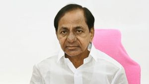 तेलंगाना: सीएम केसीआर का चुनावी वादा, सत्ता में वापसी पर बढ़ाएंगे आसरा पेंशन