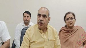 हरियाणा: सोनीपत में जनता की समस्याएं सुनने पहुंचे मंत्री मूलचंद शर्मा, नूंह हिंसा पर दिया बयान