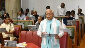 हरियाणा: CM खट्टर ने कांग्रेस शासन के दौरान BPL कार्डों के गलत आवंटन का किया खुलासा