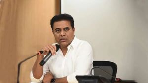 रोजगार क्षमता बढ़ाने के लिए कौशल निखारने पर ध्यान दें: केटीआर
