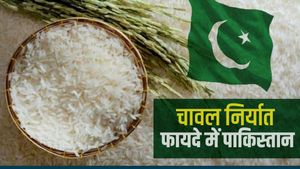चावल निर्यात पर भारत के प्रतिबंध से पाकिस्तान की किस्मत चमकी, प्रति टन 100 डॉलर तक बढ़ी कीमत