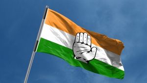 तेलंगाना: बीआरएस से नाराज नेताओं को अपने खेमे में करने की कोशिश में कांग्रेस