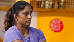 Vinesh Phogat: विनेश फोगाट हुईं एशियाई खेलों से बाहर, बड़ी वजह सामने आई