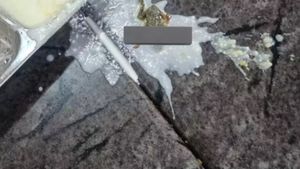 ओडिशा के मशहूर कॉलेज के खाने में मिला मरा हुआ मेंढक, ट्विटर पर यूजर ने खोली मेस की पोल