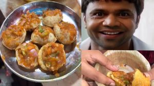 नॉन वेज गोलगप्पों के बाद चर्चा में पानी पूरी के पकोड़े, 5 लाख लोगों ने देखा VIDEO
