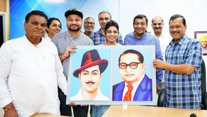 केजरीवाल से मिले हरियाणा प्रदेश अध्यक्ष सुशील गुप्ता, बताया- जोड़े जाएंगे 2 लाख से ज्यादा पदाधिकारी