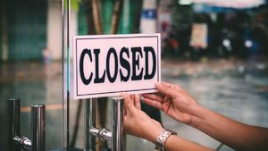 Bank Holidays: गणेश चतुर्थी से लेकर ईद-ए-मिलाद तक, जानें सितंबर में कब कहां बैंक बंद? Full List 