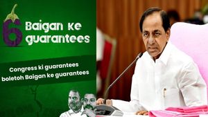 तेलंगाना विधानसभा चुनाव से पहले राजनीति में हुई बैंगन की एंट्री, BRS ने कांग्रेस की गारंटियों पर किया कटाक्ष