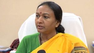 उत्तराखंड में 30 नवंबर तक सड़कें होंगी गड्ढामुक्त, धामी सरकार ने दिए निर्देश 