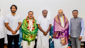 JDS in NDA: कांग्रेस की जातिवादी रणनीति के बीच कर्नाटक में लिंगायत वोक्कालिगा गठबंधन 
