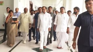 तेलंगाना: 2 गावों को मिला सर्वेश्रेष्ठ राष्ट्रीय ग्रामीण पर्यटन अवार्ड, CM केसीआर खुशी जाहिर करते हुए दी बधाई