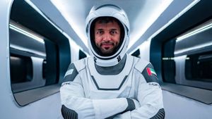 Arab Astronaut: सुल्तान अल नेयादी बने अरब के यूरी गागारिन 