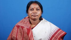  प्रमिला मलिक बनीं ओडिशा विधानसभा की पहली महिला अध्यक्ष, समूचे विपक्ष ने किया स्वागत 