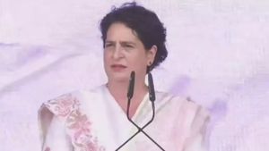 राजस्थान विधानसभा चुनाव प्रचार की शुरूआत, मंच से प्रियंका गांधी ने कही कई बड़ी बातें