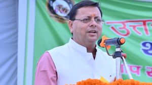 'मातृशक्ति के उत्थान की दिशा में सराहनीय कदम', CM धामी ने नारी शक्ति वंदन विधेयक पर PM मोदी को दिया धन्यवाद